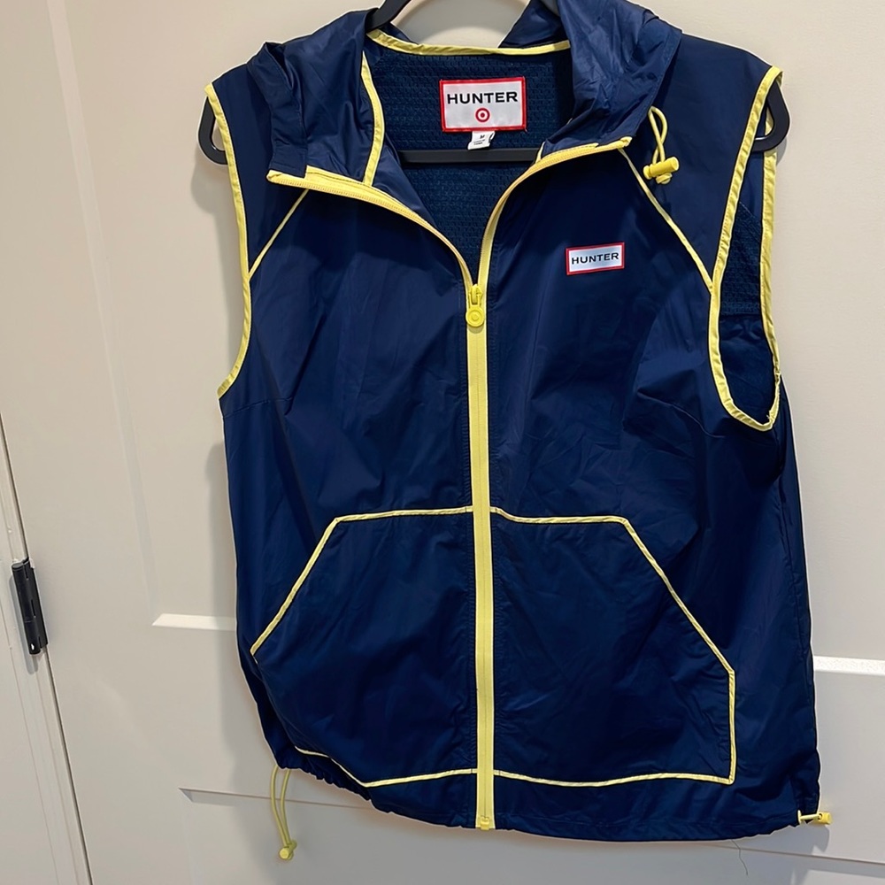 Hunter for Target Navy Yellow Windbreaker Vest Pockets Sz. M